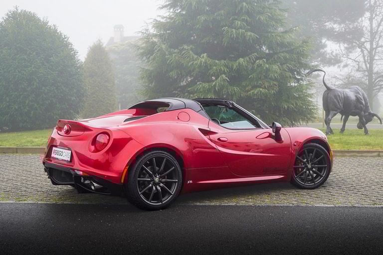 Alfa Romeo 4C