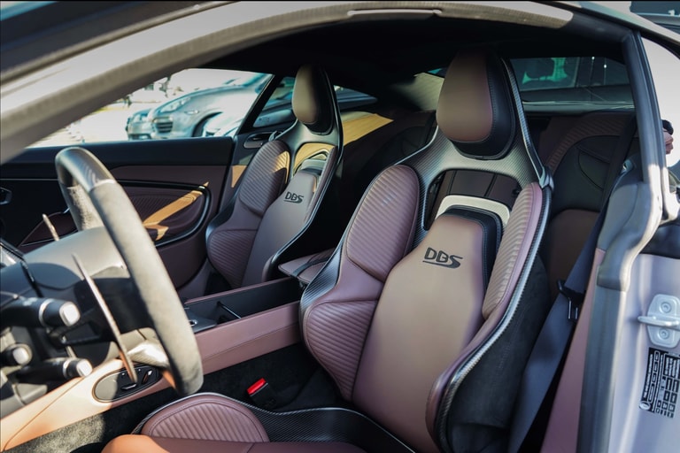 Aston Martin DBS