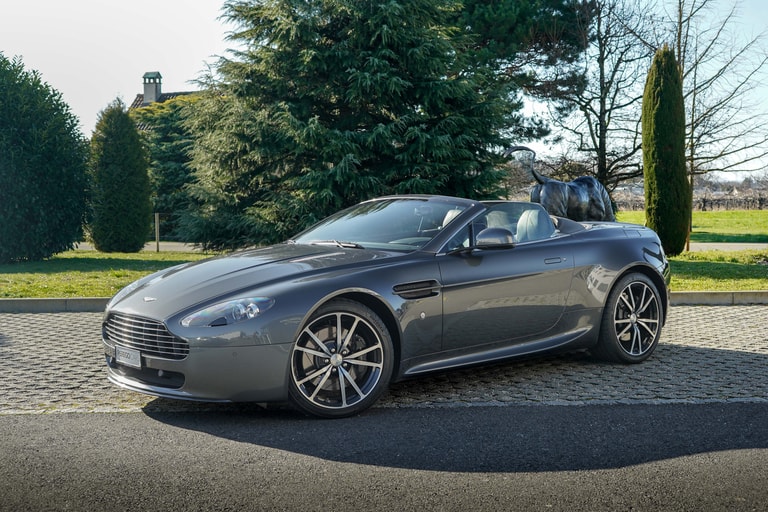 Aston Martin V8 Vantage 4.7 N420 Sportshift en vente chez Perego Cars