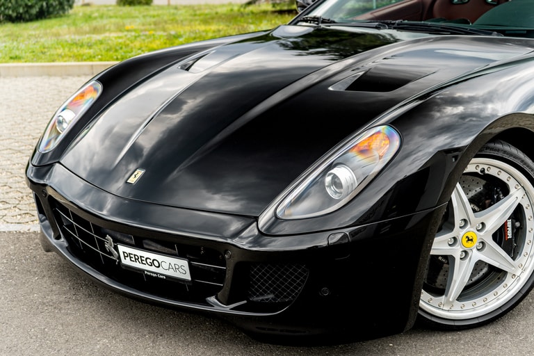 Ferrari 599