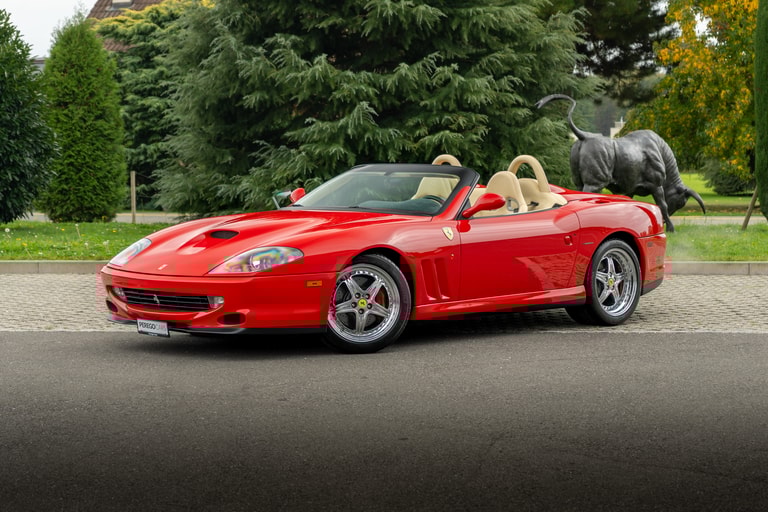 Ferrari F550 Barchetta Pininfarina 1/448 en vente chez Perego Cars