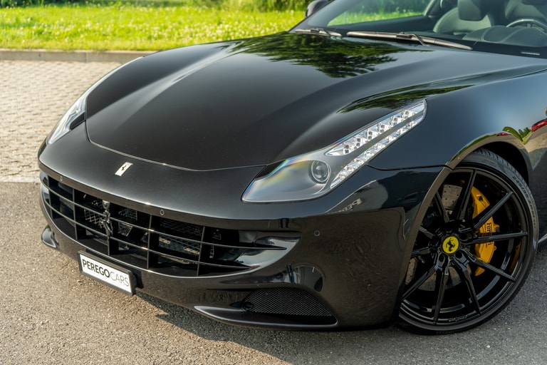 Ferrari FF
