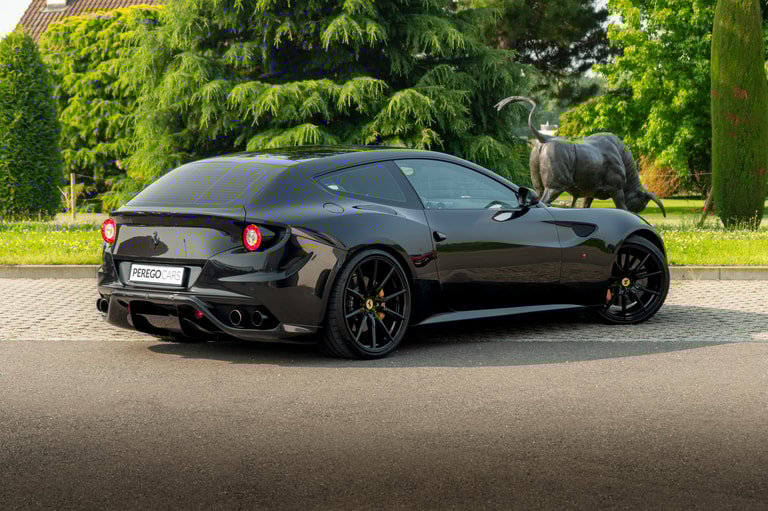 Ferrari FF