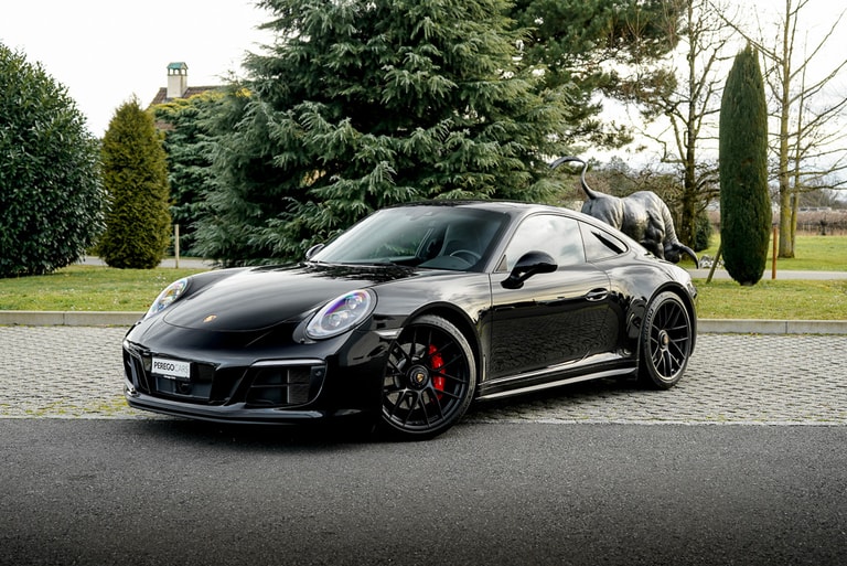 Porsche 911 Carrera 4 GTS PDK en vente chez Perego Cars