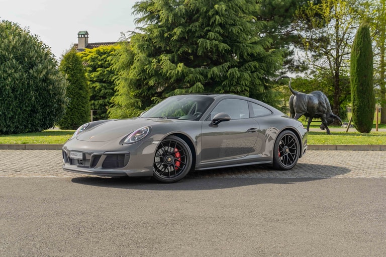 Porsche 911 Carrera 4 GTS PDK en vente chez Perego Cars